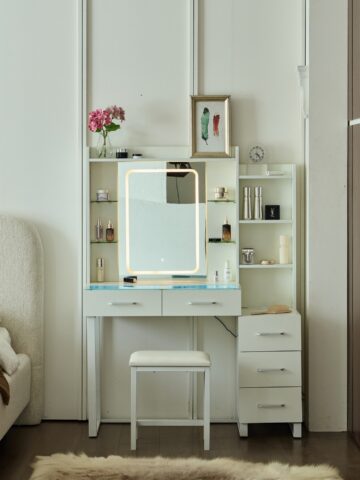 קומודה ומראה דגם ארי