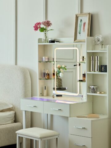 קומודה ומראה דגם ארי