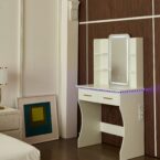 קומודה ומראה דגם ליצ'י