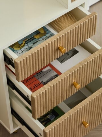 קומודה ומראה דגם ענבר