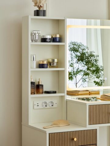 קומודה ומראה דגם ענבר