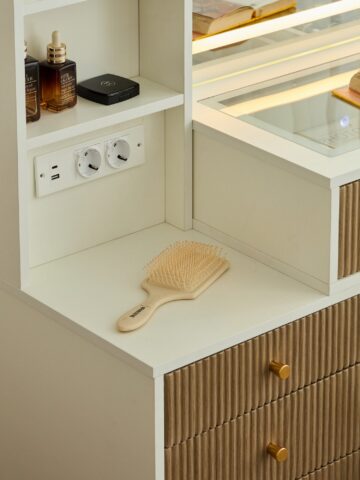 קומודה ומראה דגם ענבר