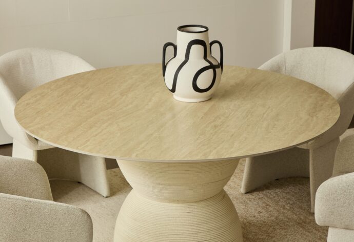 שולחן דגם נוגה בגוון אבן