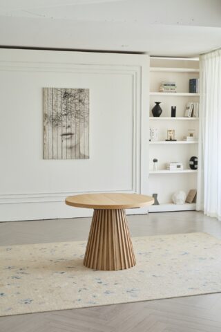 שולחן דגם קדם בגוון אלון בהיר