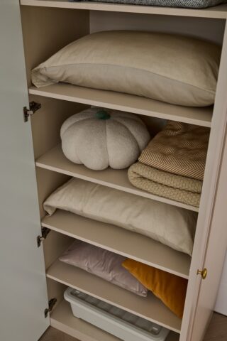 ארון דגם קאי 6 דלתות בגוון סהרה