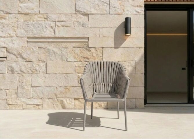 כיסא חוץ דגם 'טורונטו' בגוון אפור