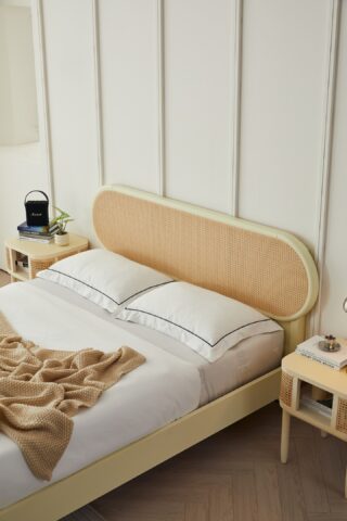 מיטה דגם נטע בגוון שמנת + מזרן מתנה