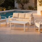 פינת חוץ דגם 'סינגפור' בגוון שמנת