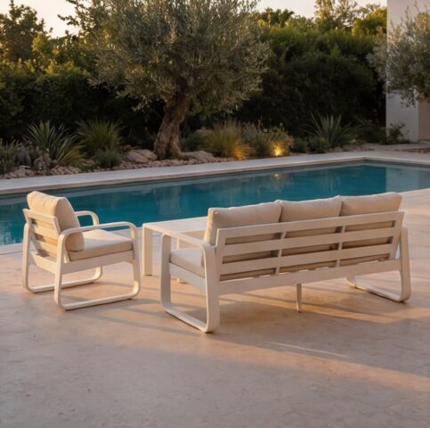 פינת חוץ דגם 'סינגפור' בגוון שמנת