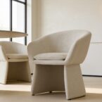 כיסא דגם שני בגוון שמנת