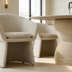 כיסא דגם שני בגוון שמנת