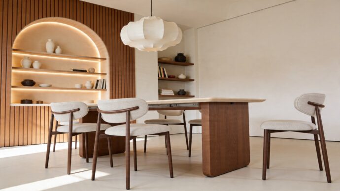 שולחן דגם 'ארז' בגוון אגוז + שמנת